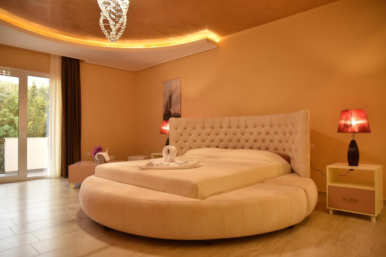Monte Mare Hotel Vlorë Esterno foto