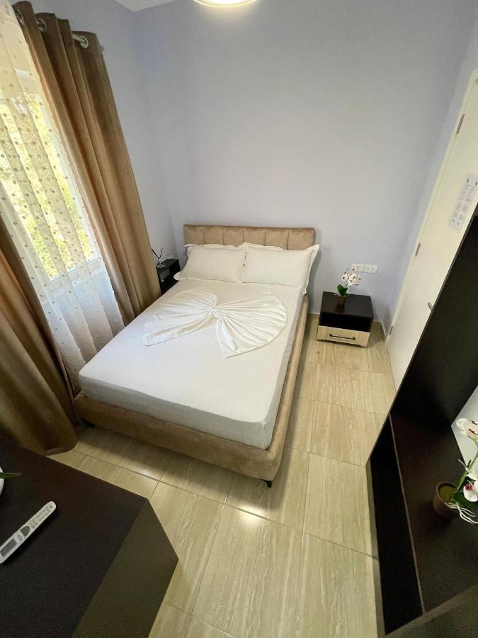 Monte Mare Hotel Vlorë Esterno foto